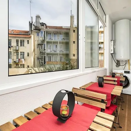 Exotic M2 R2 - Comfortable Classy Double With Shared Bath * Lisboa